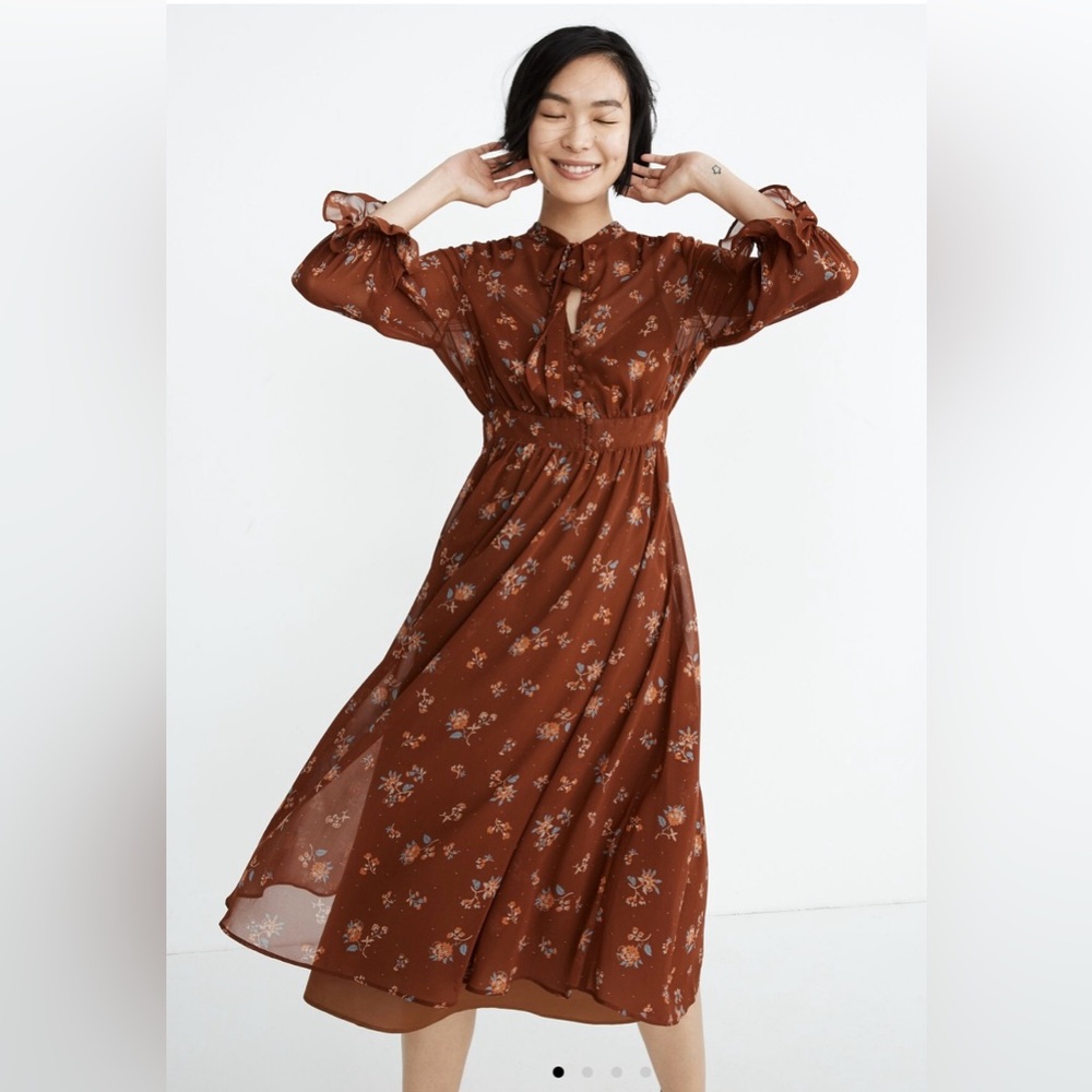 Women’s Madewell Georgette Tie-Neck Midi Dress in Forest Floral Long Sleeve 4